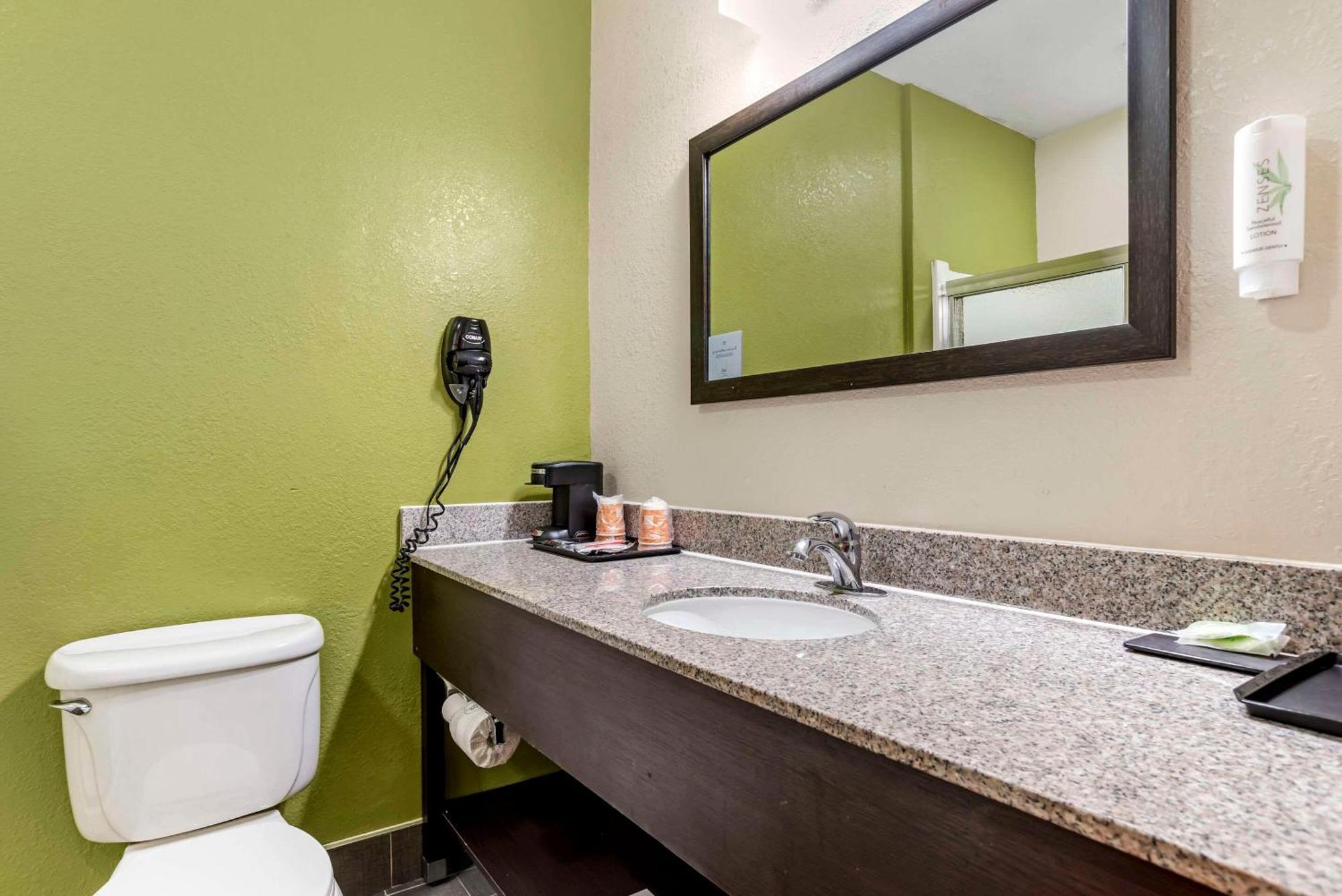 Sleep Inn & Suites Montgomery East I-85 Экстерьер фото