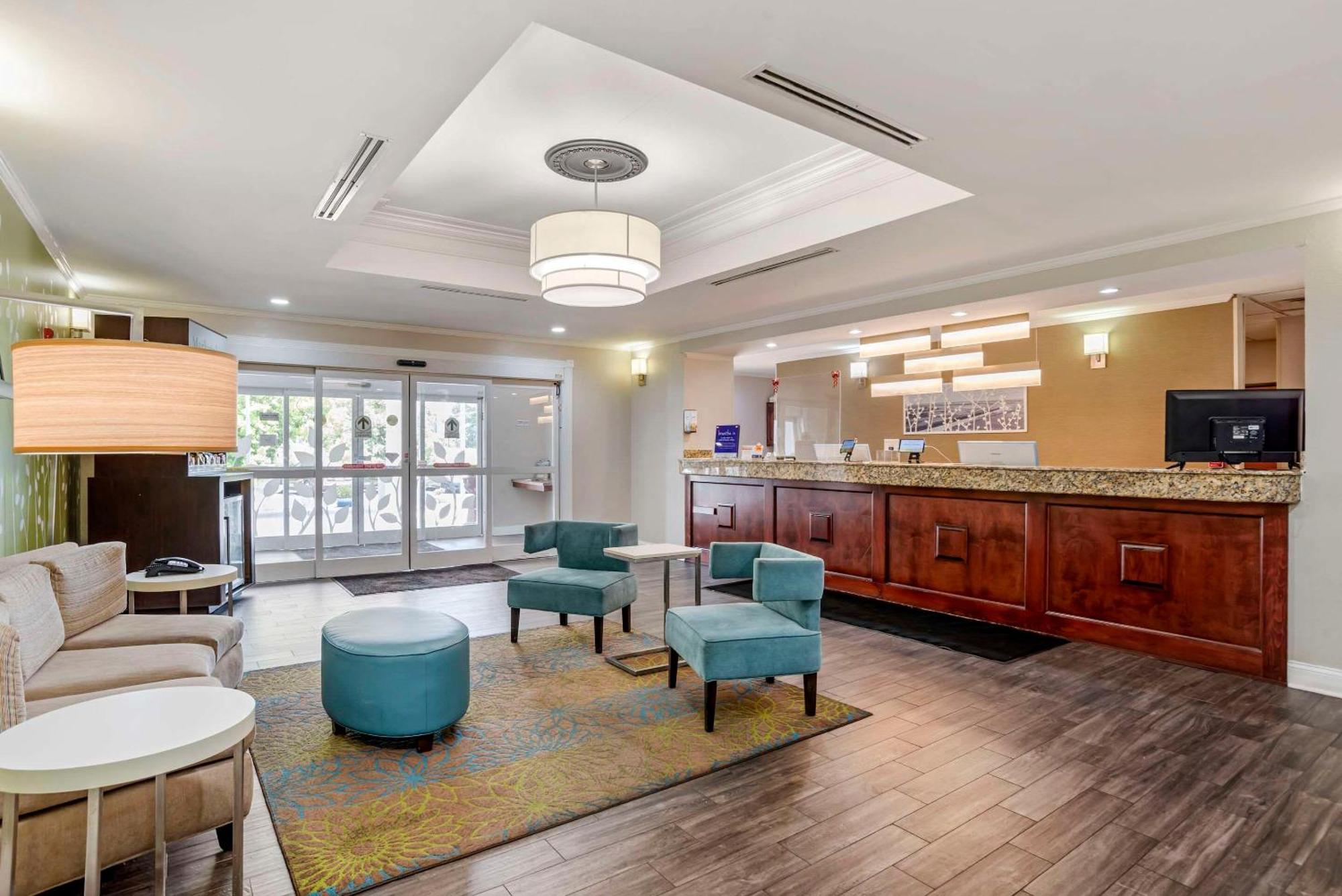 Sleep Inn & Suites Montgomery East I-85 Экстерьер фото