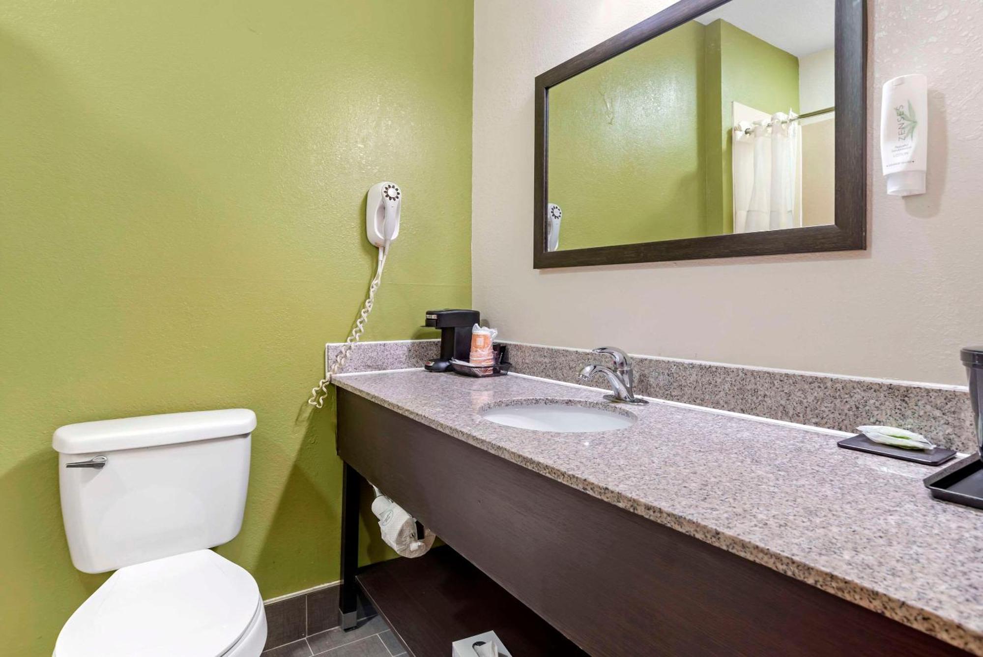 Sleep Inn & Suites Montgomery East I-85 Экстерьер фото
